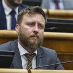 Nebezpečné dezinformácie či prejav cynizmu. Kotlárove vystúpenie k pandémii znepokojilo odborníkov