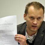 Odvolávanie Pavla Oravca: Na sneme lekárskej komory vypli prezidentovi mikrofón, zmenili aj spôsob voľby