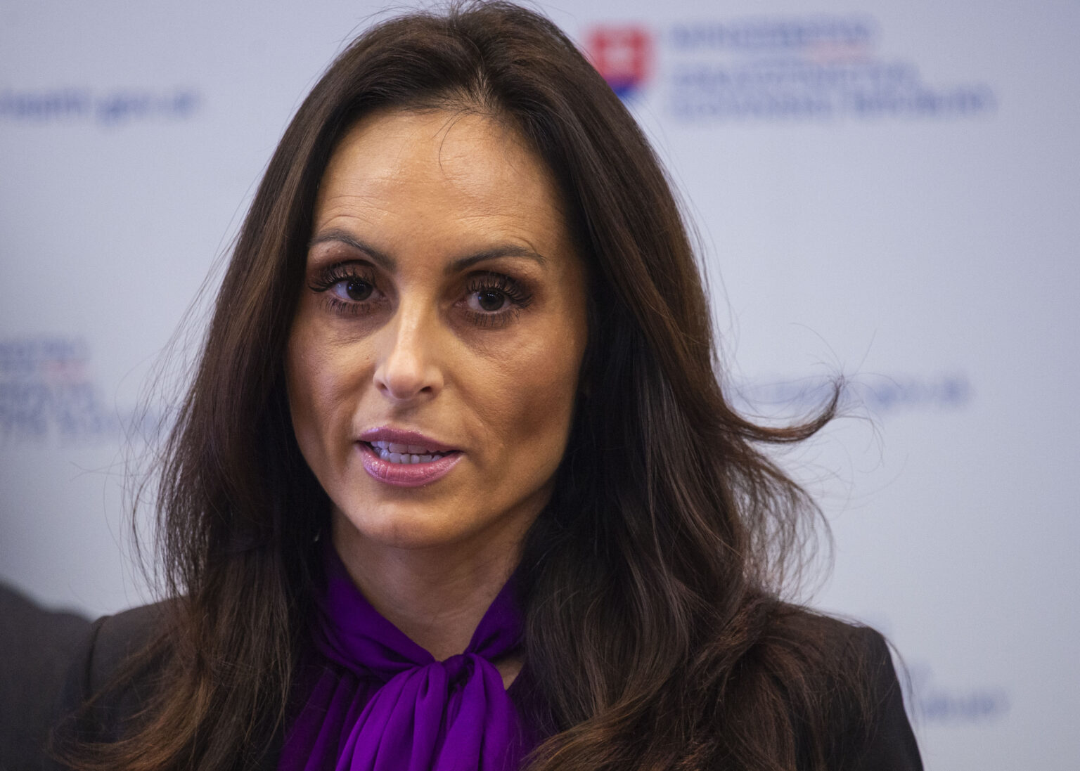 Hnutie Slovensko chce podať návrh na odvolanie ministerky zdravotníctva