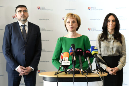 Osud siete detských ambulantných pohotovostí stále nie je jasný. Ministerstvo zdravotníctva pripúšťa zmeny