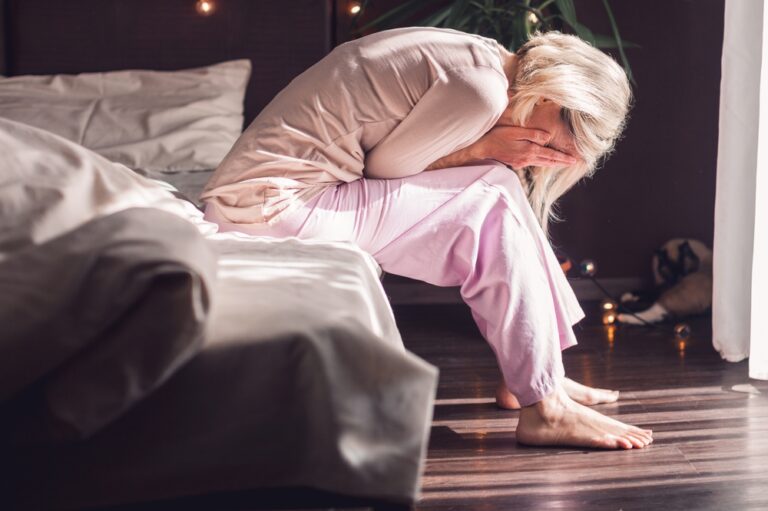 Nespavosťou trpia najmä seniori. Môžu za to lieky, neurologické poruchy, aj stres