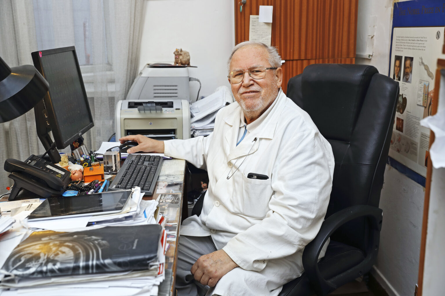Zomrel profesor Pavel Traubner