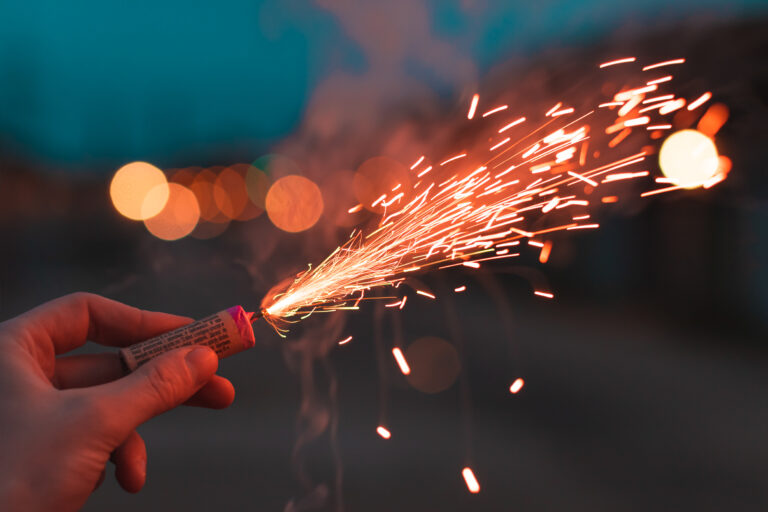 Ak pyrotechnika odtrhne časť tela, často sa ešte dá prišiť naspäť