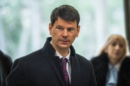 Úrad pre dohľad potichu zverejnil analýzu. Ukázala, ako sú jednotlivé nemocnice platené