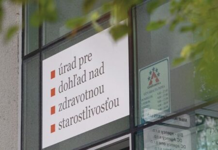 Rovnosť vo financovaní nemocníc? Úrad pre dohľad tvrdí, že rozdiely sú alarmujúce