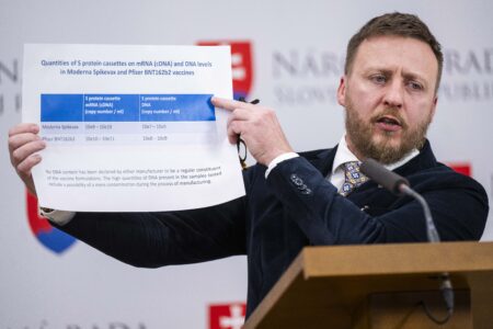Mikrobiológovia považujú Kotlárove tvrdenia za účelovo skonštruované a neodborné