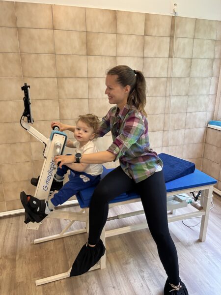 Rehabilitačné centrum Harmony vďaka novému prístroju rozšírilo liečbu
