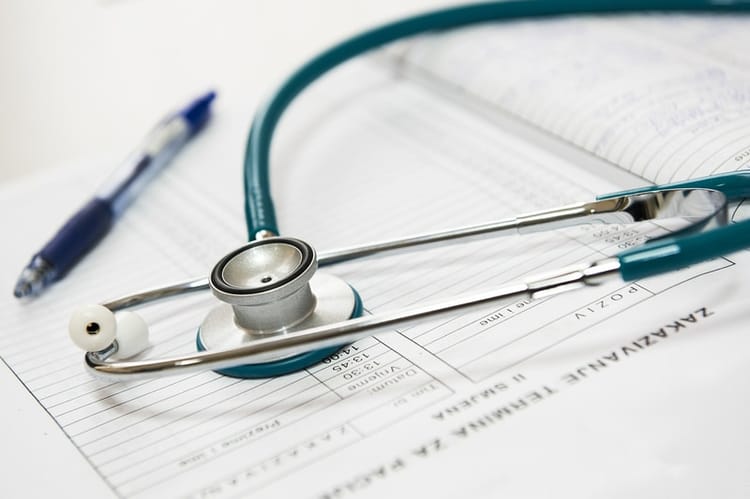 Ambulantní lekári zmluvy nepodpíšu. Štát im vyčlenil málo peňazí