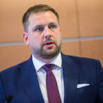 Analýzu poplatkov v ambulanciách zadala vypracovať ešte Dolinková. Šaško ju stále nezverejnil