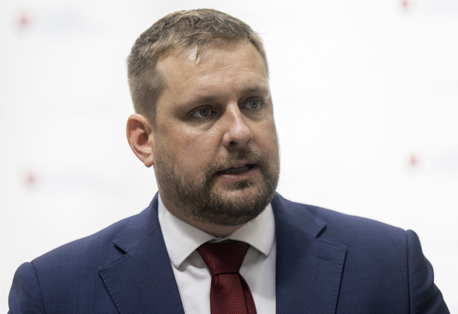 Poslanci odmietli uznesenie k poplatkom v zdravotníctve