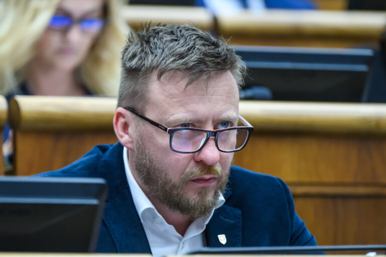 Komentár šéfredaktorky: Peter Kotlár alebo ako by sme mali prestať žartovať