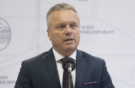 Predseda NKÚ Andrassy odmietol diskusiu o stave zdravotníctva so skupinou Penta