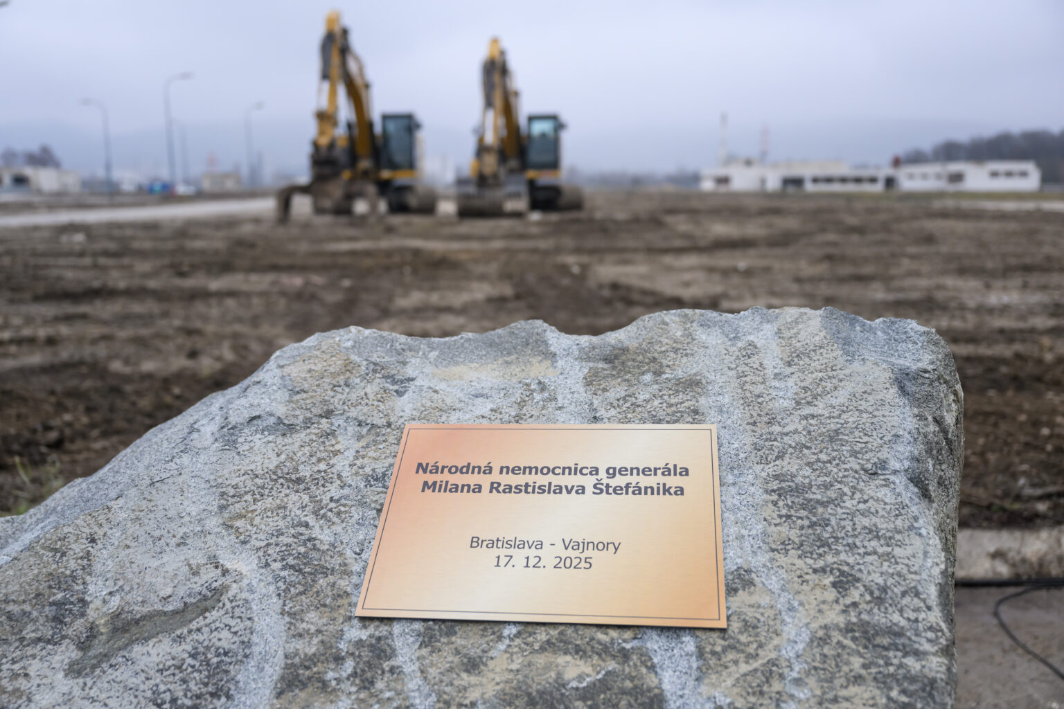 Opozícia žiada zverejniť informácie o výstavbe novej nemocnice v Bratislave