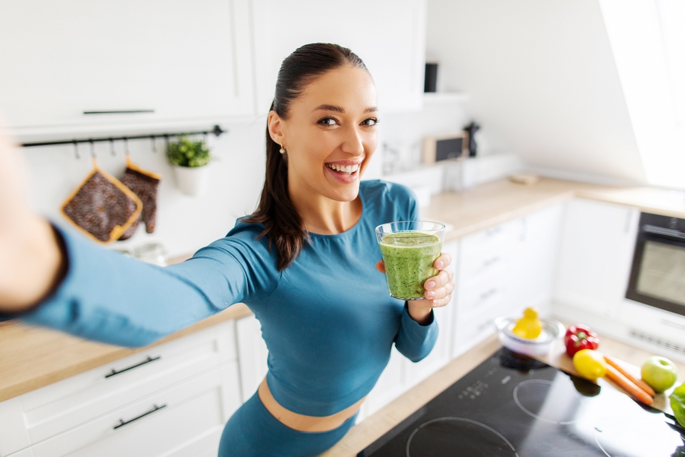 Jarný detox je veľký biznis: Odborníčka vysvetľuje, čo funguje a čo je len marketingový trik