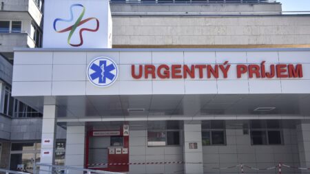 Alkohol, drogy, 12-ročné dieťa na urgente. Nemocnica varuje pred intoxikáciou u detí