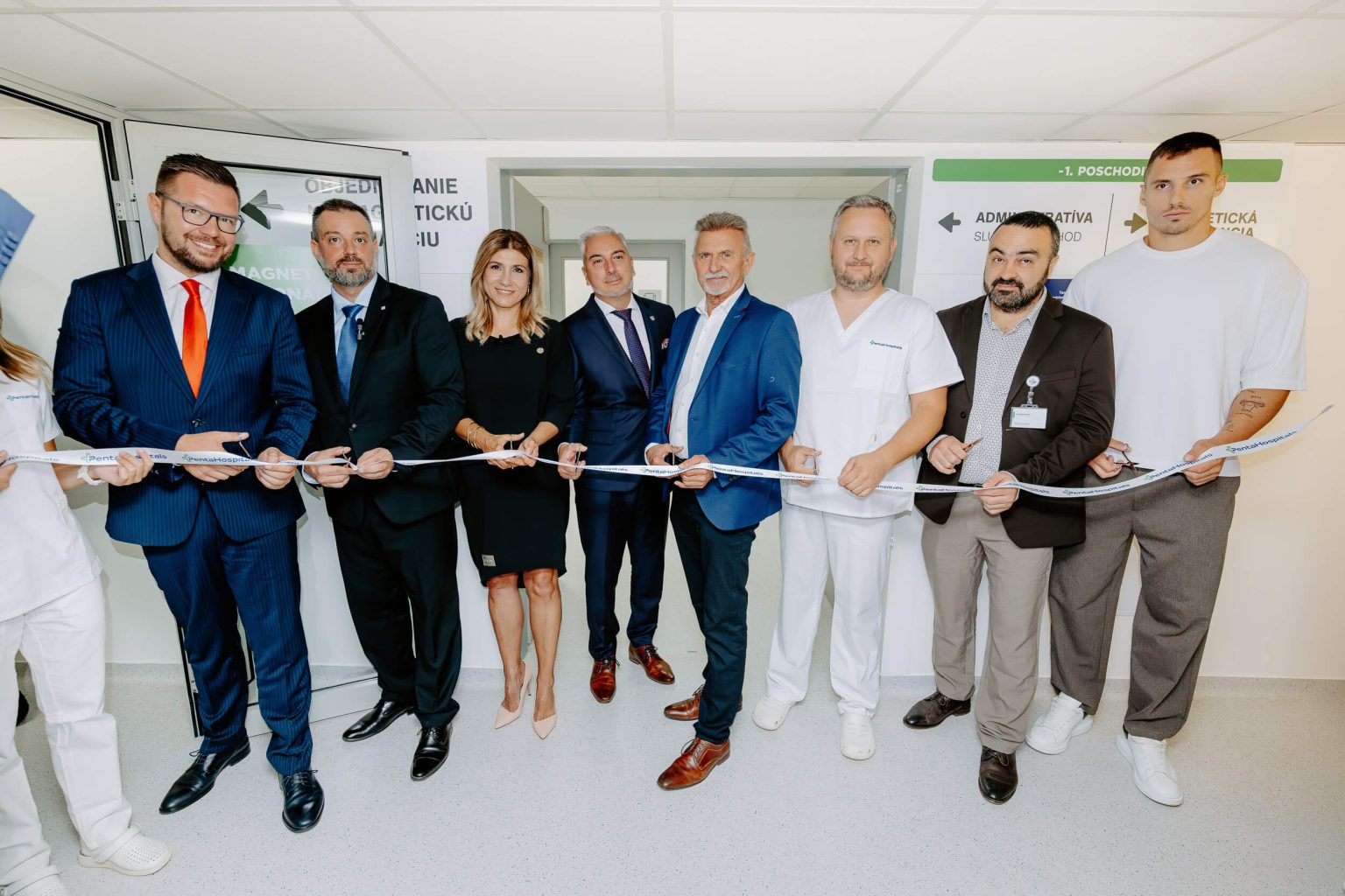 Spišská Nová Ves má nový 3-teslový MR prístroj. Využijú ho aj naši hokejisti