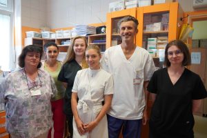 Prví na Slovensku: Martinskí lekári podali pacientke liečbu na upíriu chorobu